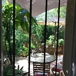 La Maison D' Elizabeth Lagrasse