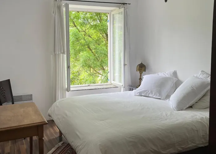 La Maison D' Elizabeth بيت للعطل *